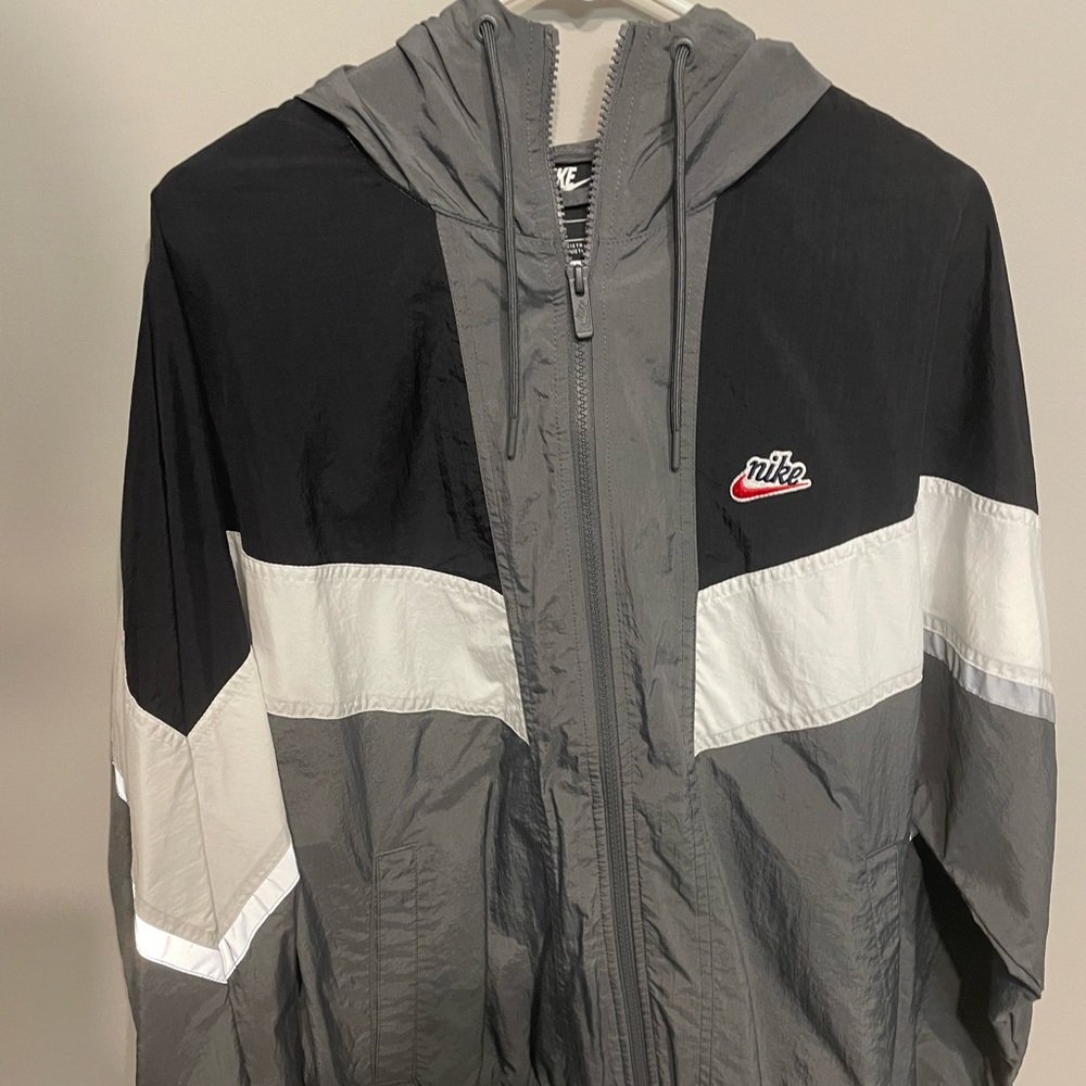 Nike Windbreaker/Hoodie Vintage Medium